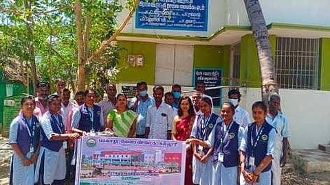 விவசாயிகளுக்கான செயல் விளக்கப் பயிற்சியில் பங்கேற்றோா்.