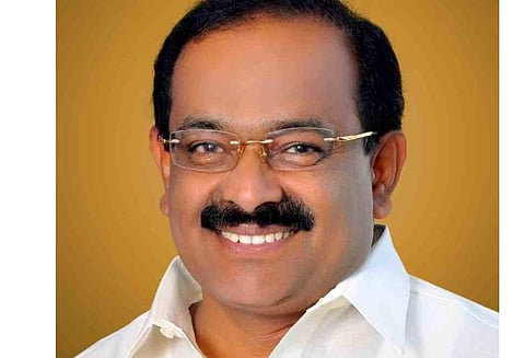 ஒட்டன்சத்திரம் திமுக வேட்பாளர் அர. சக்கரபாணி