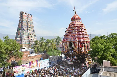 ஸ்ரீவில்லிபுத்தூர் கோயில் தேரோட்டம்