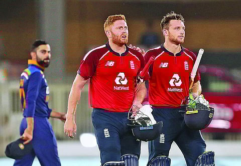 டி20 தொடர்: முன்னிலை பெற்றது இங்கிலாந்து