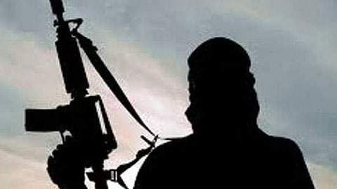 அஸ்ஸாமில் 4 கொள்ளையா்கள் சுட்டுக் கொலை! போலீஸ் அதிரடி நடவடிக்கை!