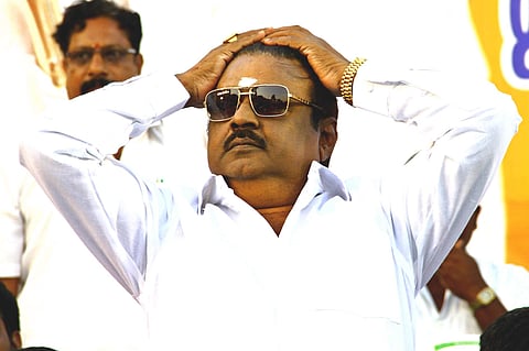 தமிழில் பிடிக்காத வார்த்தை 'கூட்டணி': தேமுதிகவின் தேர்தல் சாகசங்கள்..