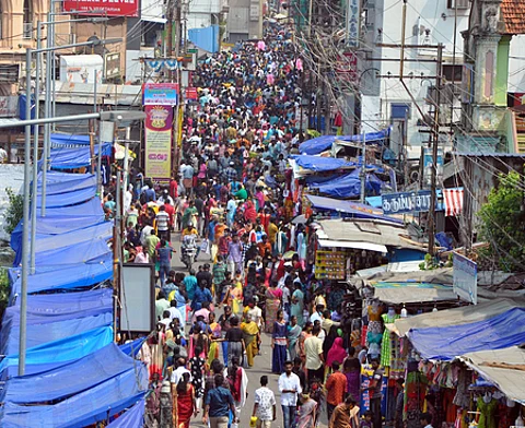 பெரிய கடைகள், வணிக வளாகங்கள் இயங்க தடை