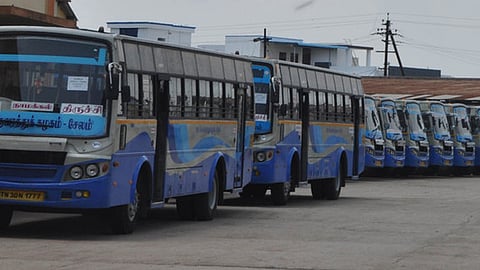 சிறப்புப் பேருந்துகள் இயக்கம்.