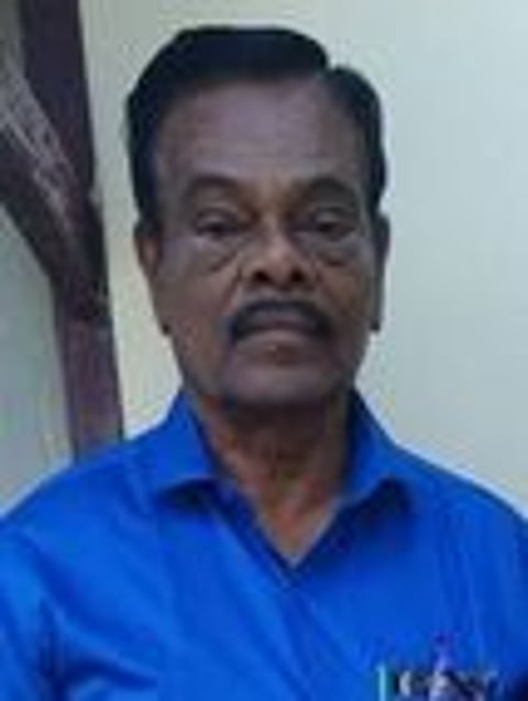 கவிஞா் கஸ்தூரிநாதன்.