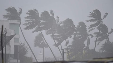 மே 22ல் உருவாகிறது புதிய காற்றழுத்தத் தாழ்வுப்பகுதி!