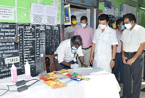 நியாயவிலைக் கடைகளில் திடீர் ஆய்வு மேற்கொண்ட முதல்வர் ஸ்டாலின்