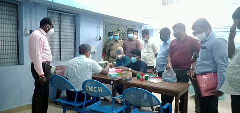 நீதிமன்றத்தில் ஆஜர்படுத்தப்பட்ட சிவசங்கர் பாபா