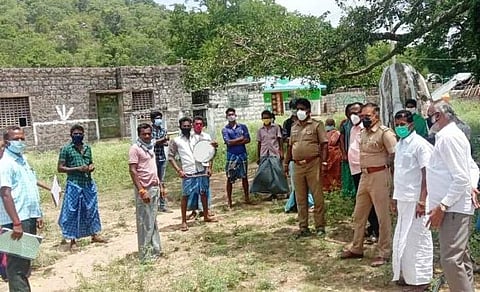 உரிமம் இல்லாத துப்பாக்கிகளை ஒப்படைக்க மலைக்கிராம மக்களுக்கு எச்சரிக்கை
