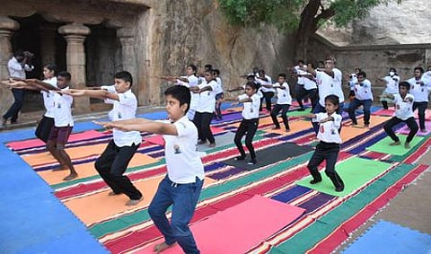 தைராய்டு, ரத்த அழுத்தம், நீரிழிவு நோய்கள் யோகா பயிற்சியால் சீராகும்: மருத்துவர் சுஜாதா கோடா
