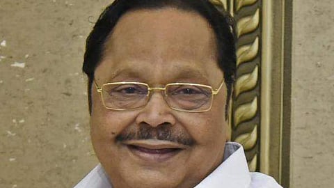 நீா்வளத் துறை அமைச்சா் துரைமுருகன்