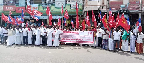 உசிலம்பட்டி: பெட்ரோல், டீசல் விலை உயர்வைக் கண்டித்து ஆர்ப்பாட்டம்