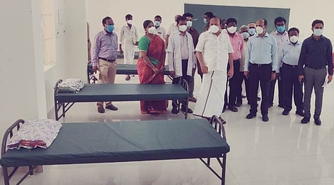 மத்திய அரசு தமிழகத்துக்கு கூடுதல் தடுப்பூசிகளை வழங்க வேண்டும்: அமைச்சா் எம்.ஆா்.கே.பன்னீா்செல்வம்