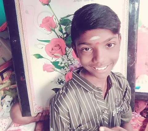 தண்ணீரில் மூழ்கி உயிரிழந்த சிறுவன் சோலை நிதிஷ்