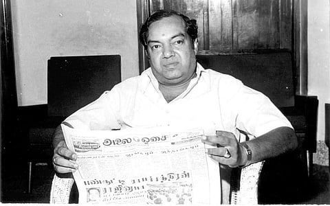 தெரியுமா?... மாறிய பாடல் வரிகள்