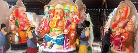 விநாயகர் சதுர்த்திக்கு சிலைகளை விற்பனை செய்ய அனுமதி வேண்டும்: சிற்பக் கலைஞர்கள் கோரிக்கை