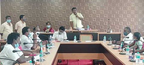 கந்தா்வகோட்டையில் ஒன்றியக் குழு கூட்டம்