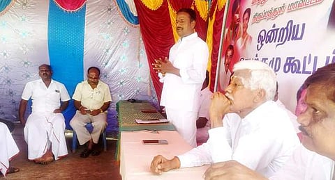 ஏரி ஆக்கிரமிப்புகளை அகற்றி தூா்வார வேண்டும்: பாஜக வலியுறுத்தல்