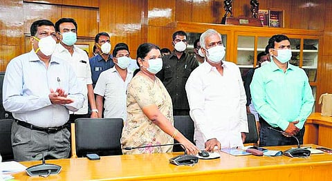 கோயில்களில் உழவாரப் பணிக்கு முன்பதிவு: புதிய நடைமுறை தொடக்கம்