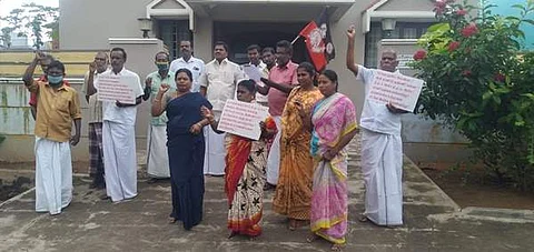 நாராயண தேவன்பட்டியில் திமுக அரசைக் கண்டித்து அதிமுகவினர் ஆர்ப்பாட்டம்
