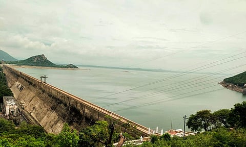 மேட்டூர் அணை