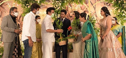 நடிகை சரண்யா மகள் திருமணம்: படங்கள்