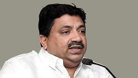 நிதியமைச்சா் பழனிவேல் தியாகராஜன்