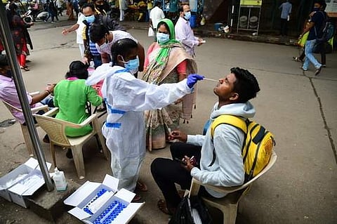 தமிழகத்தில் இன்று மேலும் 1,562 பேருக்கு கரோனா