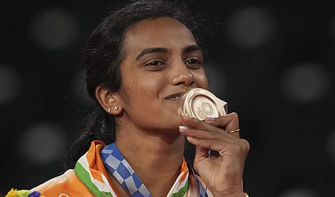 ஒலிம்பிக்ஸ் வெற்றிக்காக சாய்னா நெவால் வாழ்த்தினாரா?: பி.வி. சிந்து பதில்