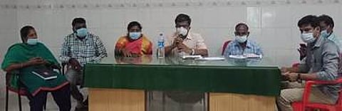 பண்ணைக் குட்டைகள் அமைக்கும் பணியை விரைந்து முடிக்க உத்தரவு