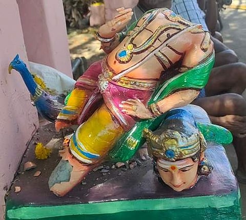 சேதப்படுத்தப்பட்ட முருகன் உருவச் சிலை