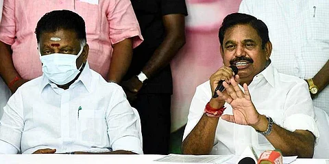உள்ளாட்சித் தேர்தல்: வேட்பாளர்களின் இறுதிப் பட்டியலை வெளியிட்டது அதிமுக