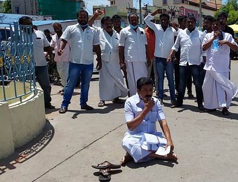 மீண்டும் அதிமுக ஆட்சி அமைந்தவுடன் ஜெயலலிதா பெயரில் பல்கலைக்கழகம்: முன்னாள் அமைச்சா் சி.வி.சண்முகம்