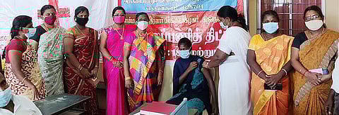 சாத்தான்குளம் கல்லூரியில் கரோனா தடுப்பூசி முகாம்