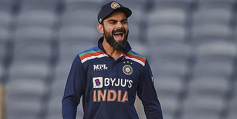 டி20 கேப்டன் பதவியிலிருந்து விலகுவதாக விராட் கோலி அறிவிப்பு