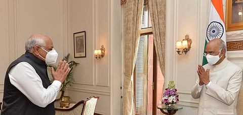 குடியரசுத் தலைவருடன் குஜராத் முதல்வர் சந்திப்பு