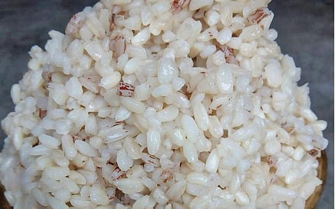 வேக வைக்காமல் சோறு