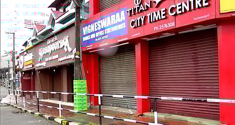 கேரளத்தில் ஆளும் - எதிர்க்கட்சிகள் ஆதரவு