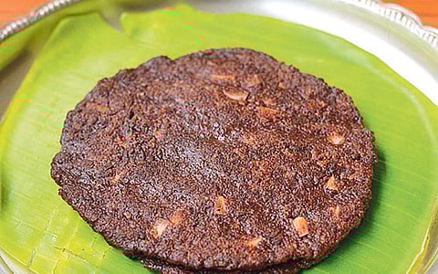 கேழ்வரகு வெல்ல அடை