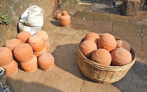 தமிழகம் போற்றும் 'மண்பானை பொங்கல்'