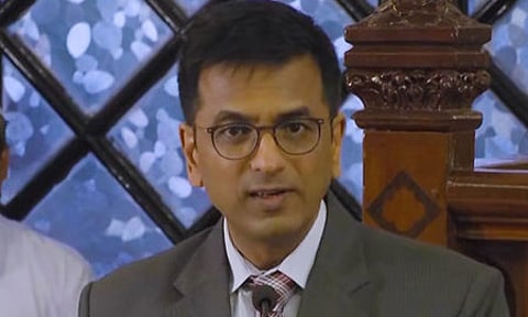 உச்சநீதிமன்றத்தின் முன்னாள் தலைமை நீதிபதி டி.ஒய்.சந்திரசூட்