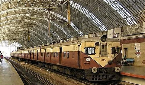 ரூ.10,000 கோடியில் பூவிருந்தமல்லி-பரந்தூர் இடையே பறக்கும் ரயில்சேவை