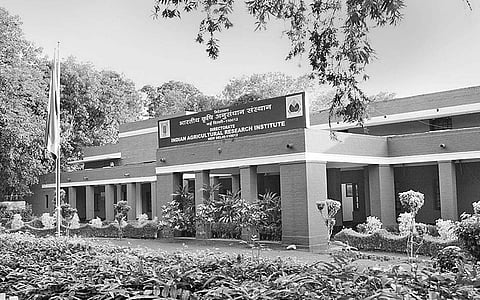 வேலை... வேலை... வேலை...