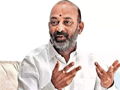 பண்டி சஞ்சய்குமாா்