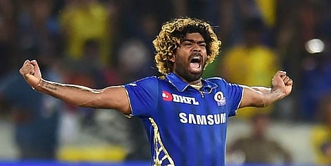 30 வயதில் இலங்கை வீரர் ஓய்வு அறிவிப்பு: மறுபரிசீலனை செய்ய மலிங்கா கோரிக்கை