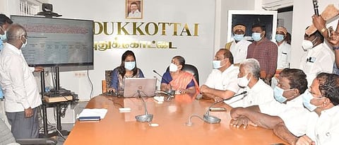 நகா்ப்புற உள்ளாட்சித் தோ்தல்:337 வாக்குப்பதிவு இயந்திரங்கள் ஒதுக்கீடு