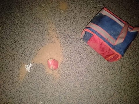 கொலை நடந்த இடத்தில் கைப்பற்றப்பட்ட நாட்டு வெடிகுண்டு