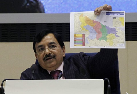 கரோனா நோயாளிகள் வாக்களிக்ககடைசி 1 மணி நேரம் அனுமதி