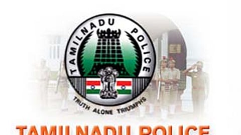 குடிநீா் குழாய் அமைப்பதில் தகராறு: 9 போ் மீது வழக்கு