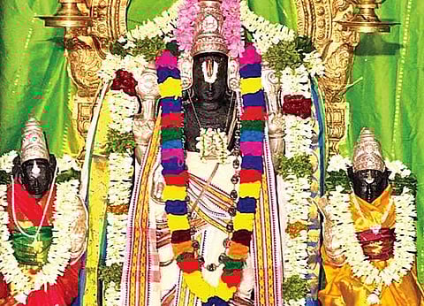 காளி திருத்தலத்தில் கலியுகக் கண்ணன்